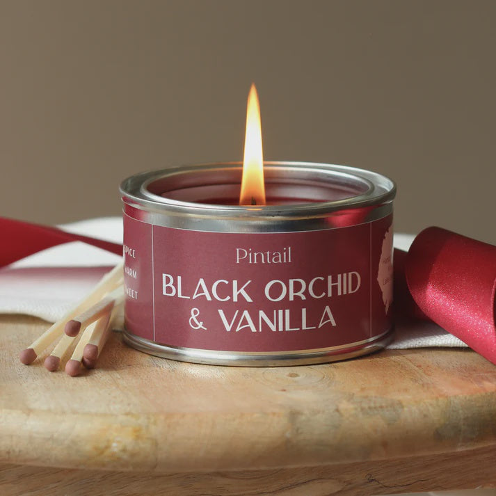 Xmas Candle: Scented Tin 14 hrs - Black Orchid & Vanilla - Pintail Candles