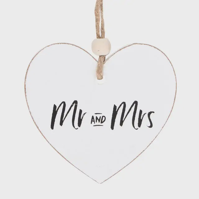 Hanging Dec: Mr & Mrs Wood Heart - Natural White - Something Different
