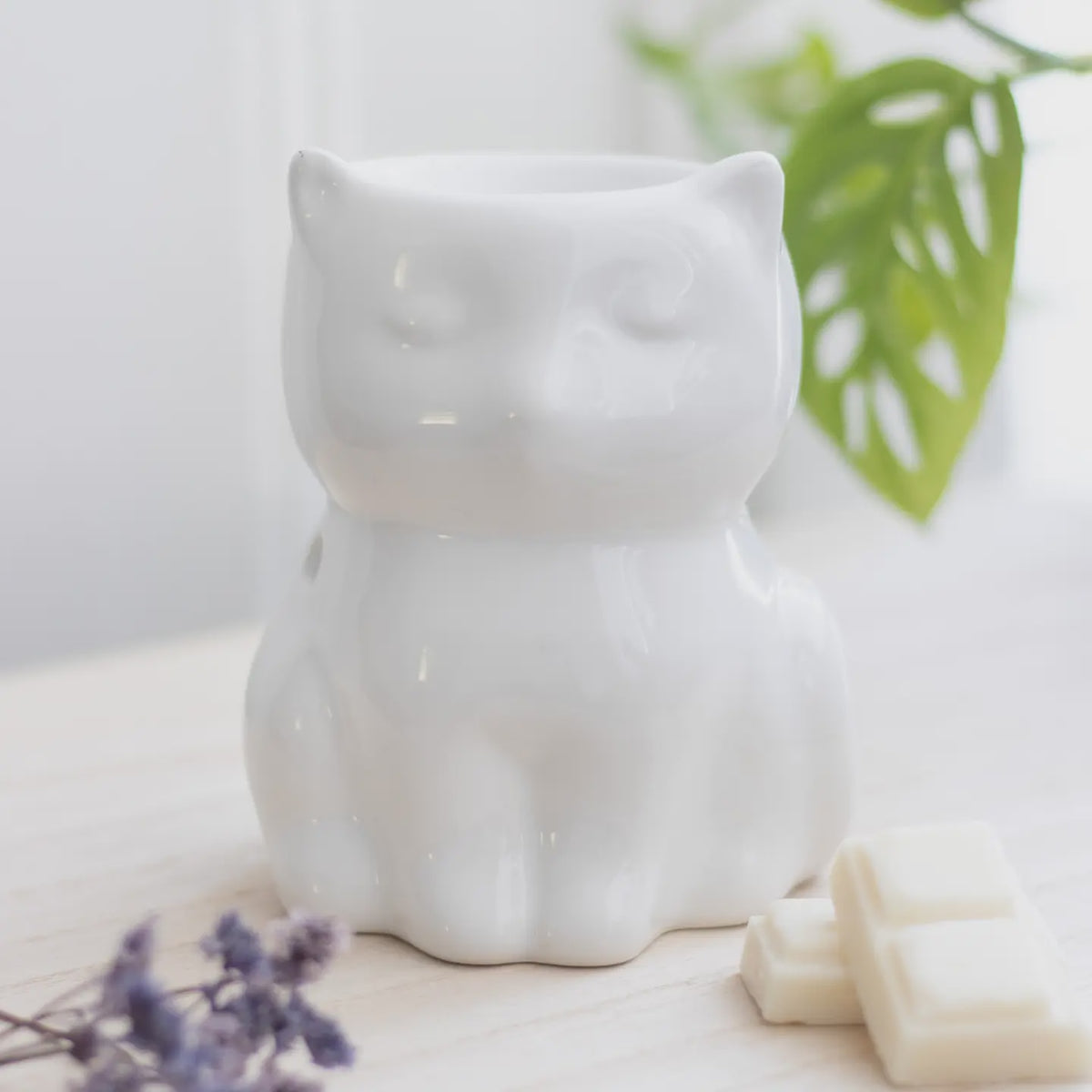 Oil Burner Wax Melter: Ceramic Owl - White - Something Different