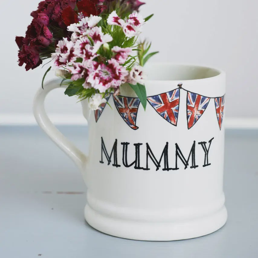 Mug: Ceramic Boxed Tankard Mummy Union Jack Bunting - White - Sweet William