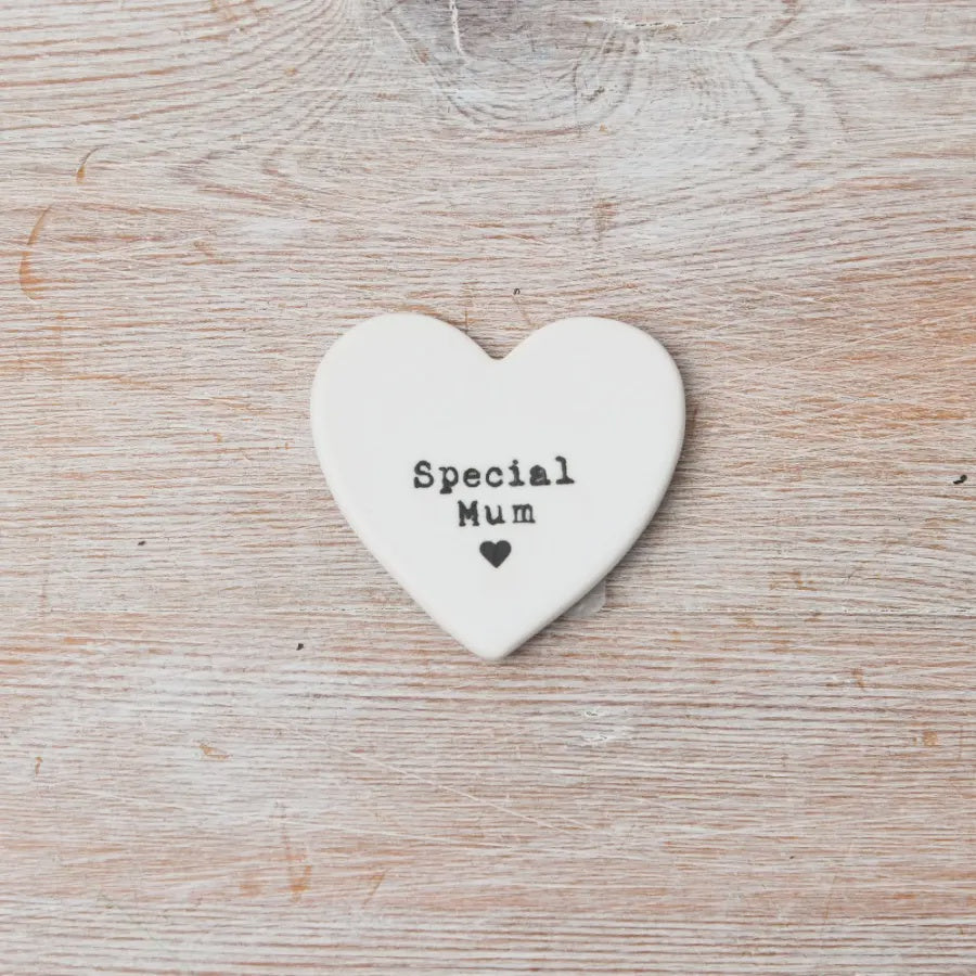 Token: Porcelain Heart Special Mum - White