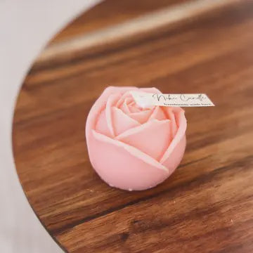 Candle: Rose Shape Natural Wax - Pink - Niki Candle