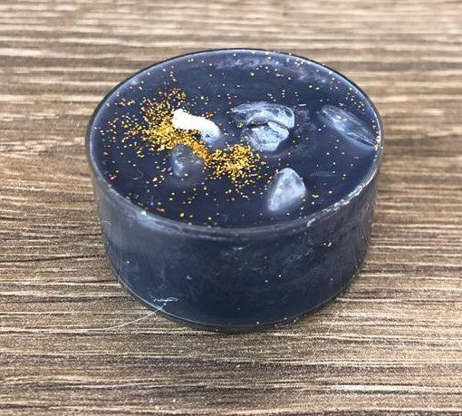 Tealight: Scented Soy Wax Crystals Sandalwood Clear Quartz  - Grey - Littlemore Candle Co