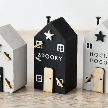 Haloween Ornament: Wood House Spooky - Gainsborough Giftware