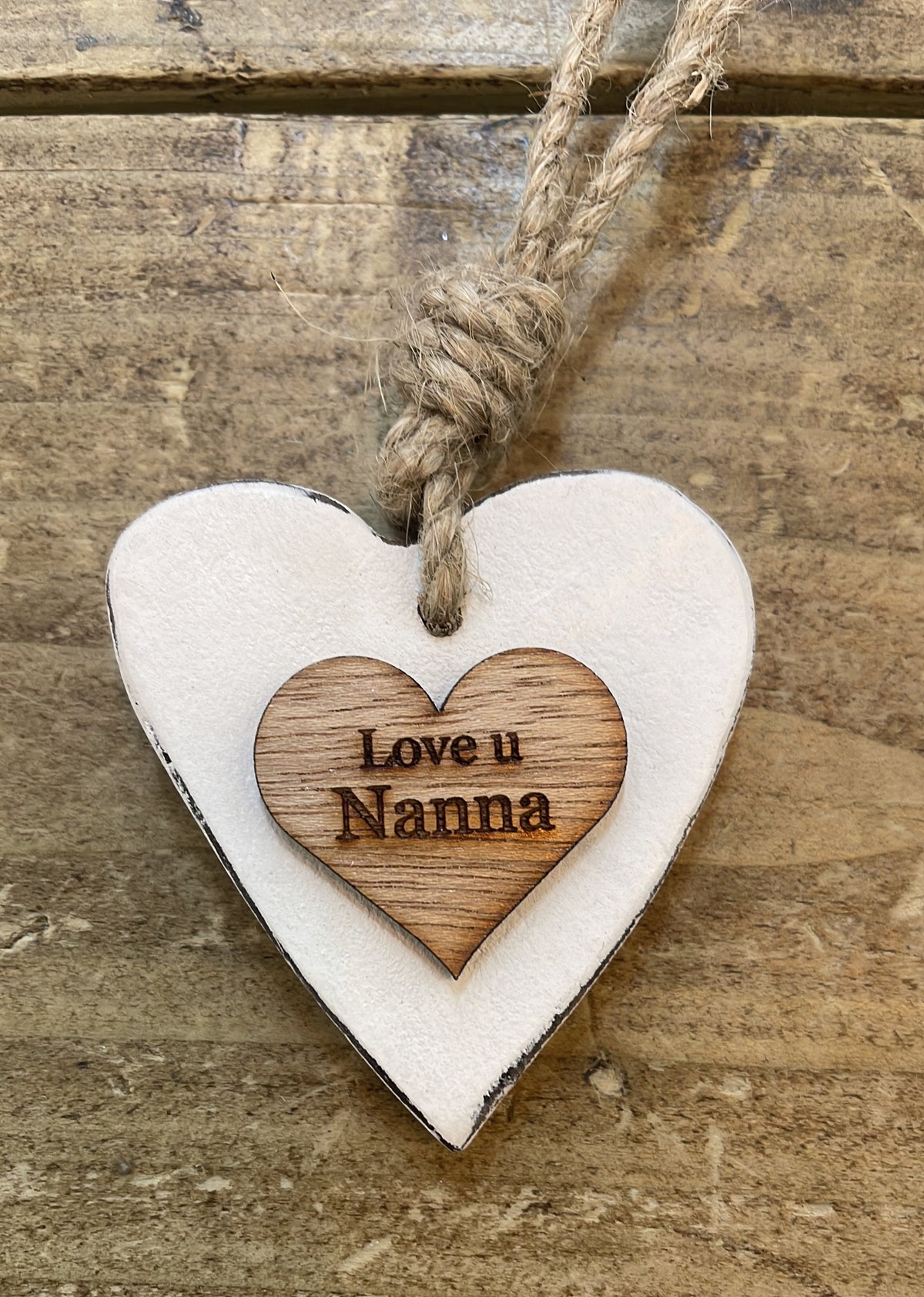 Chunky Love U Nanna Hanging Heart Wood Sentiment Decoration - White w Natural  Heart Tag