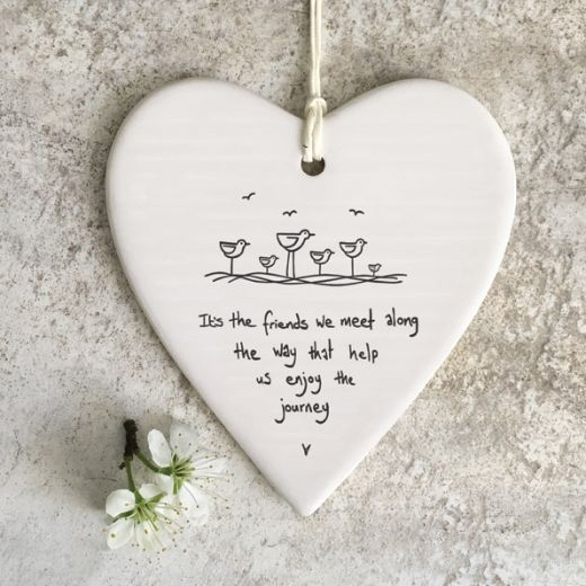 Hanging Dec: Porcelain Heart Large Friends we meet - White