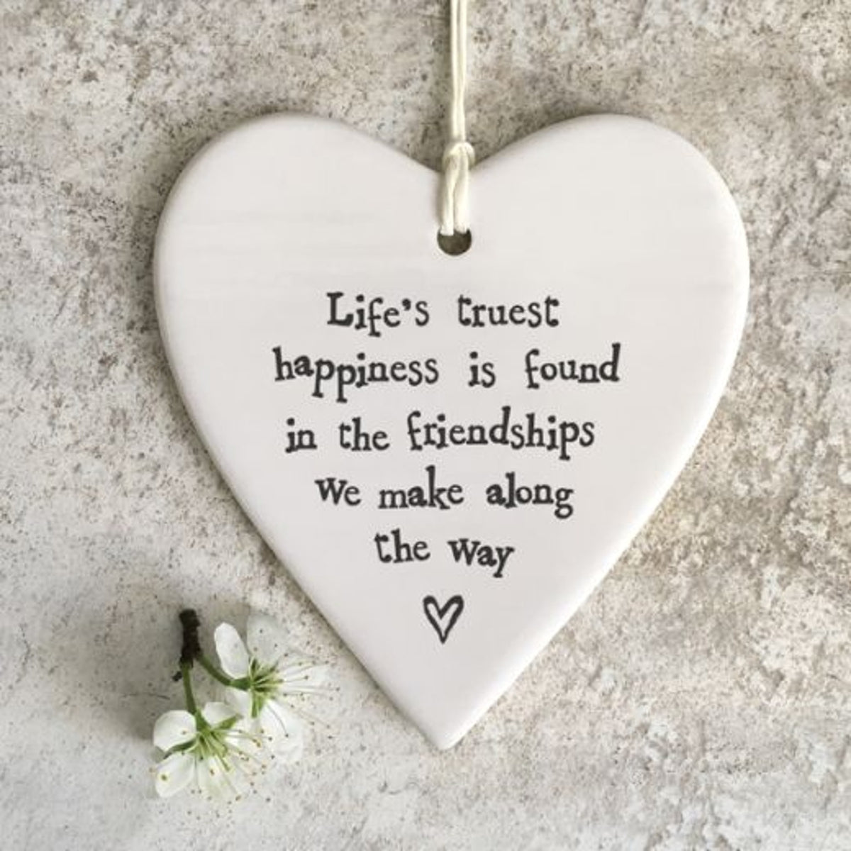 Hanging Dec: Porcelain Heart Large Lifes Truest Happiness Friendships - East Of India