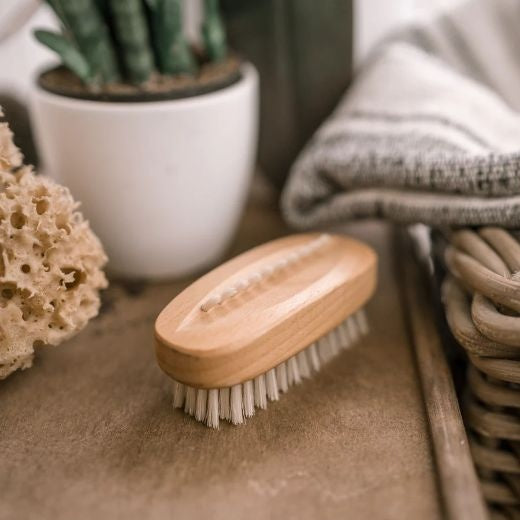 Nail Brush: Beechwood Short & Angled Stiff Bristles Traditional Handcrafted - Natural